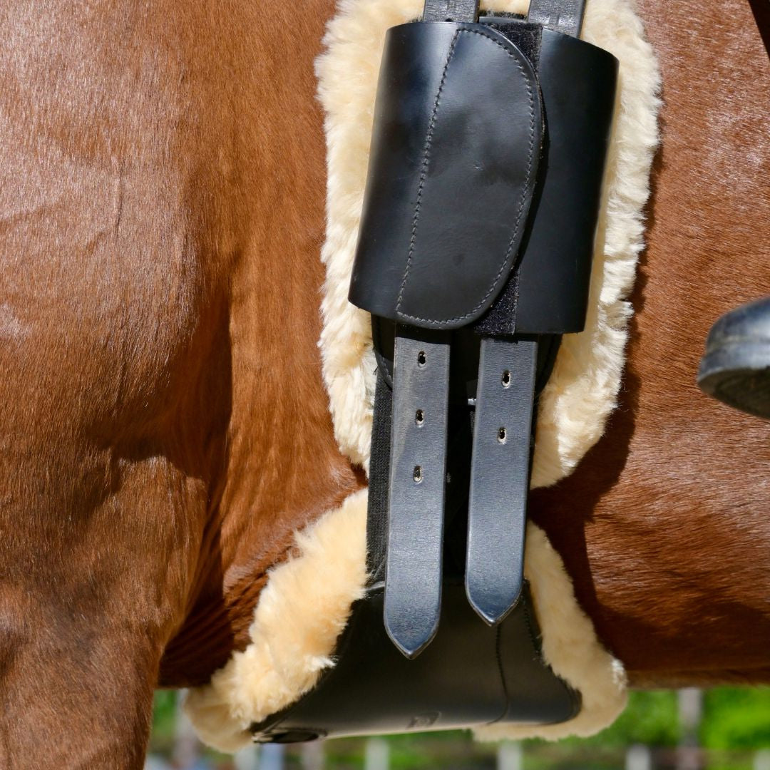 Stübben Leather Long Girth Contour | FUNDIS Equestrian Stübben Leather Long Girth Contour | FUNDIS Equestrian
