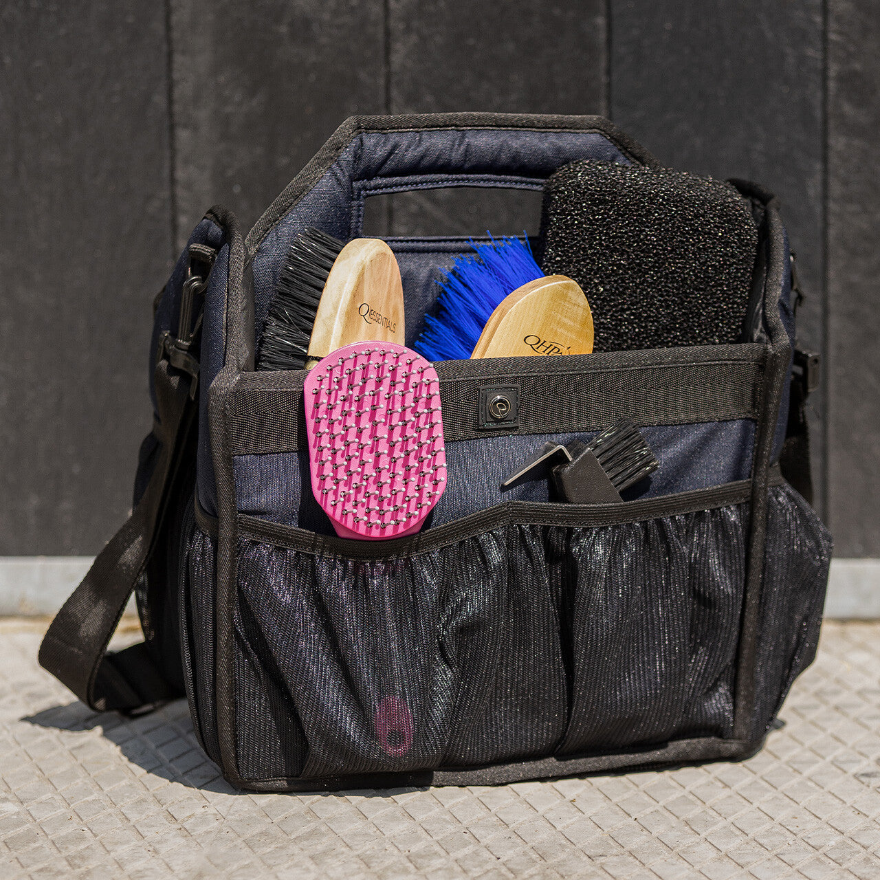 Mesh Grooming Bag in Navy