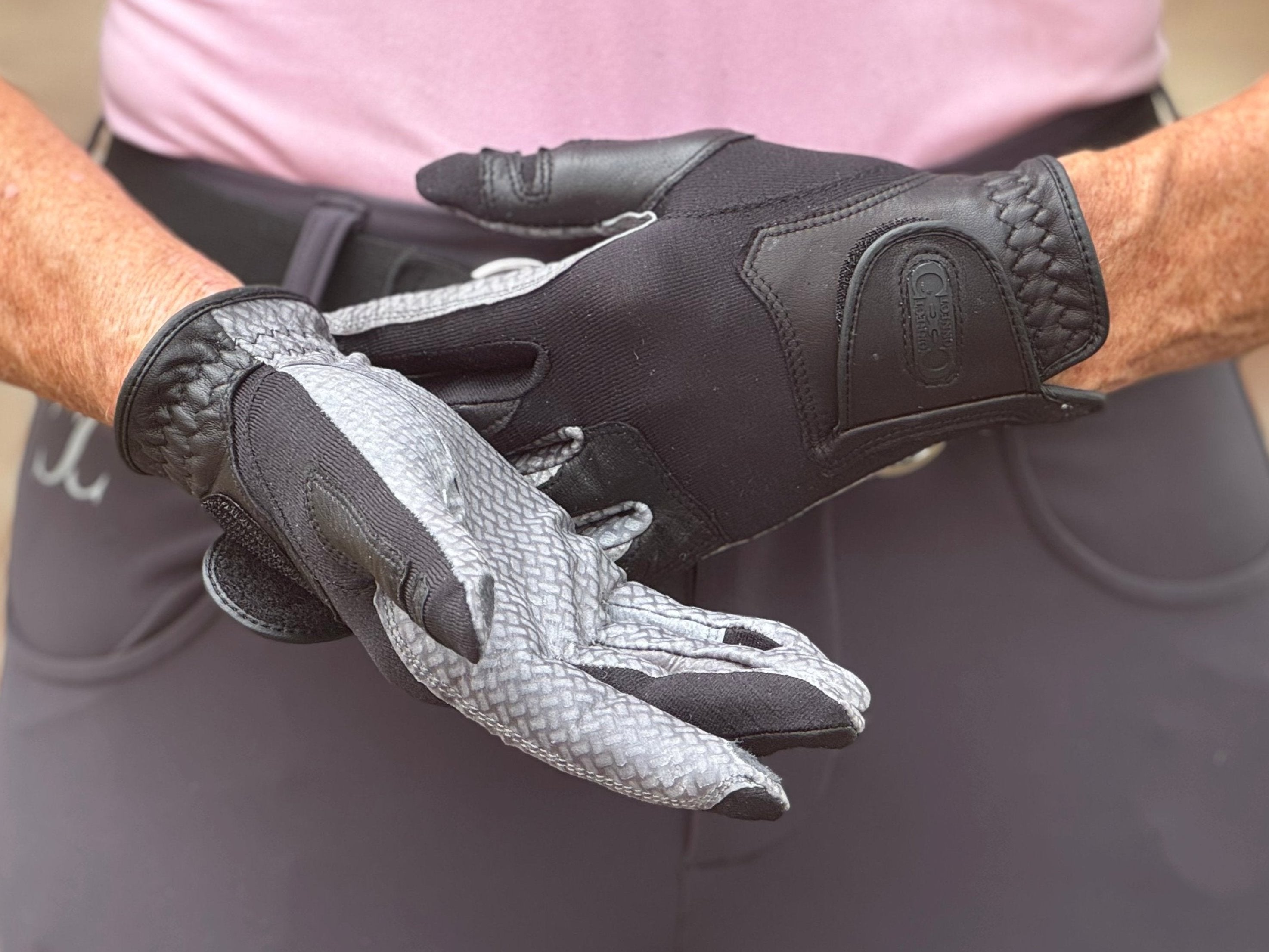 Oil-Tac Copper Tech™️ Leather Premium Riding Glove in Black