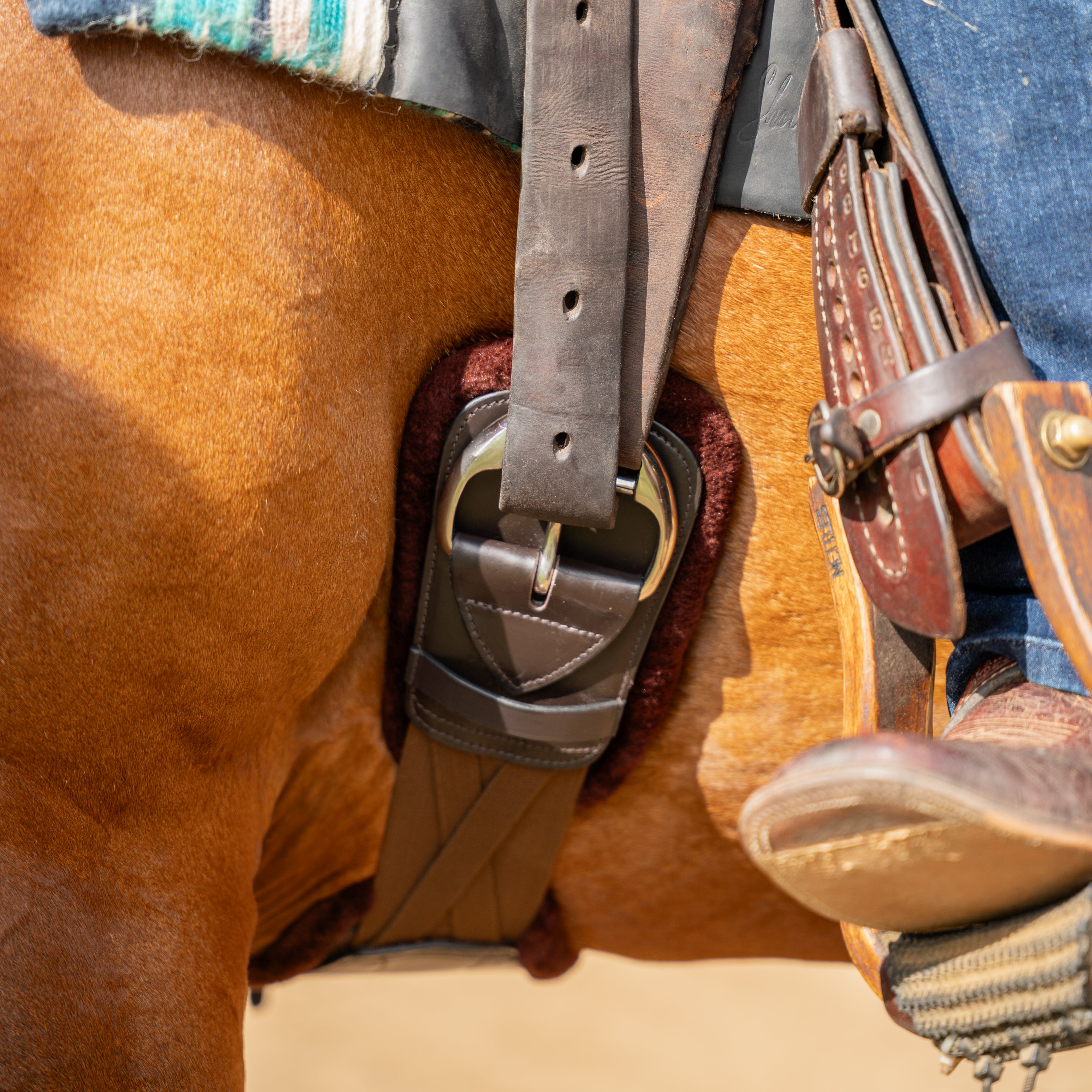 Pressure Relief Western Cinch with Fleece Pads